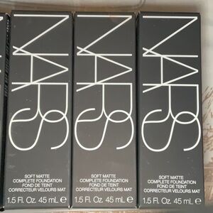 NARS ~Soft Matte Complete Foundation (NWT)